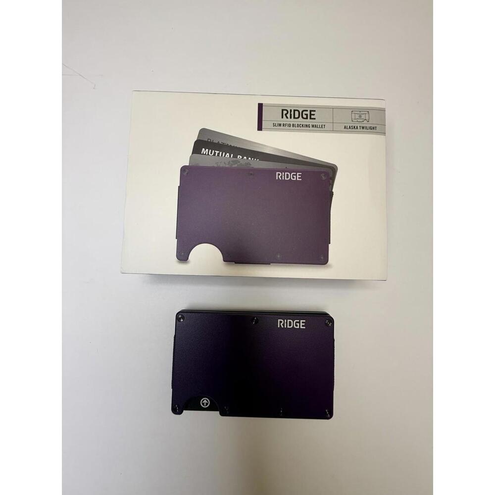 Ridge Slim RFID Blocking Wallet Alaska Twilight (Purple) Brand New Limited